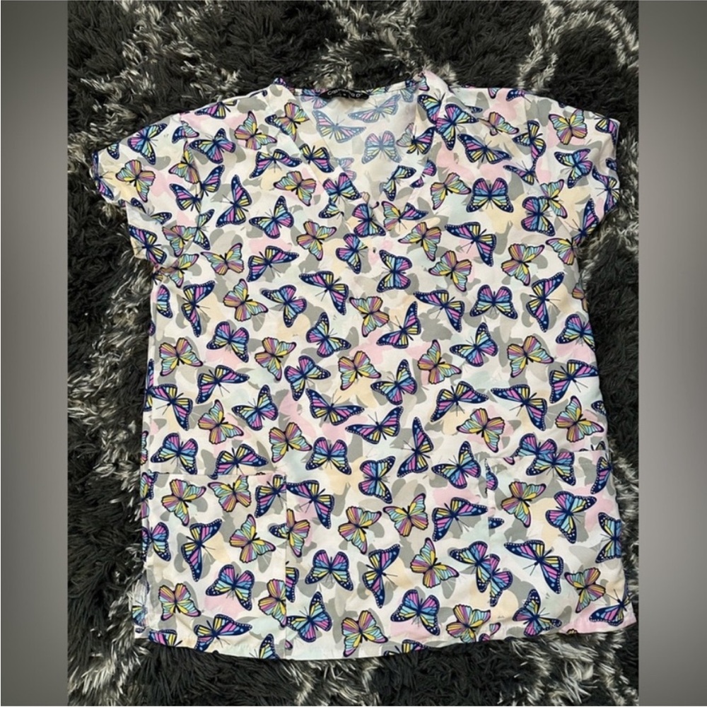 Butterfly Print Scrub Top